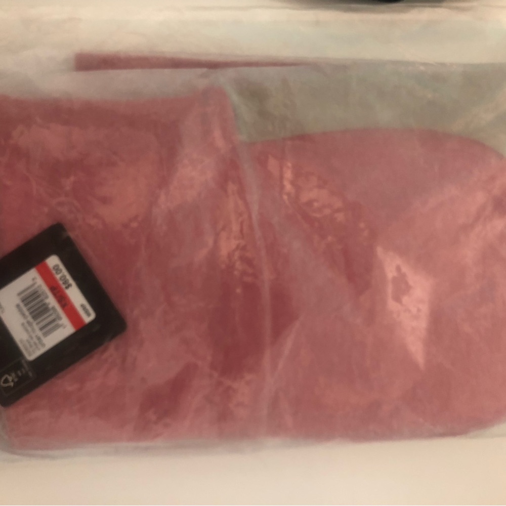 NWT puma tight fit shorts - Picture 4 of 5